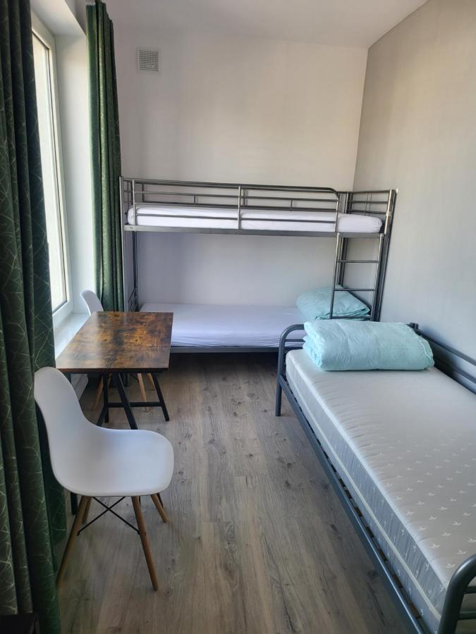 Rooms4Rest Wiertnicza - Private Rooms For Tourists - Atr Consulting Sp, Z O,O, Варшава Экстерьер фото