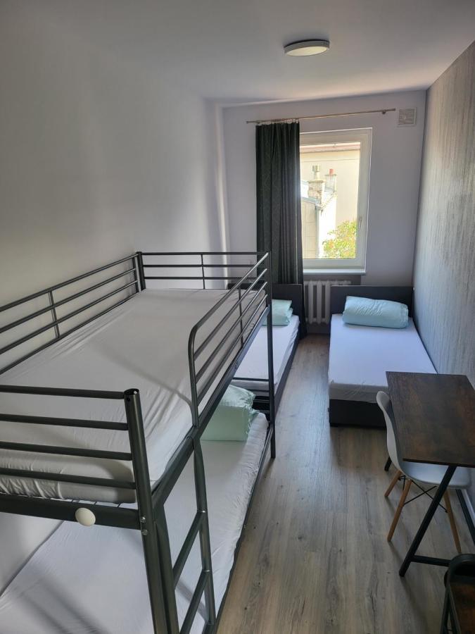 Rooms4Rest Wiertnicza - Private Rooms For Tourists - Atr Consulting Sp, Z O,O, Варшава Экстерьер фото